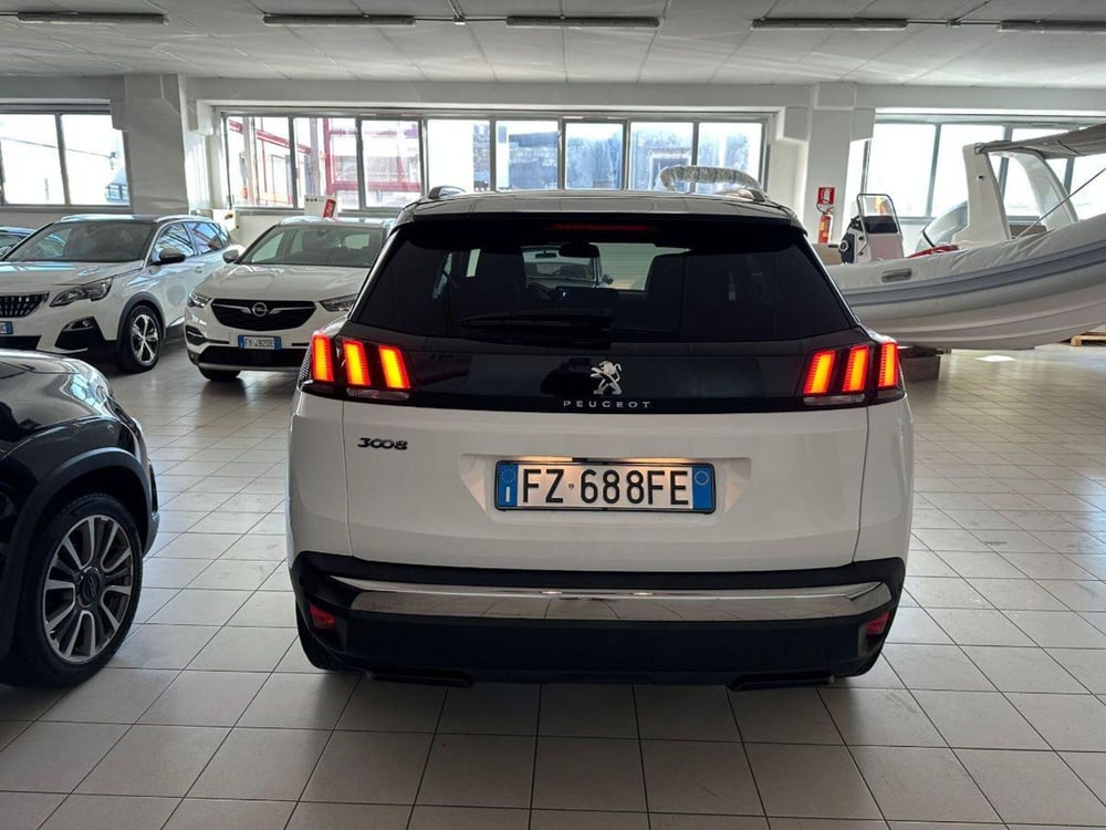 Peugeot 3008 usata a Napoli (3)