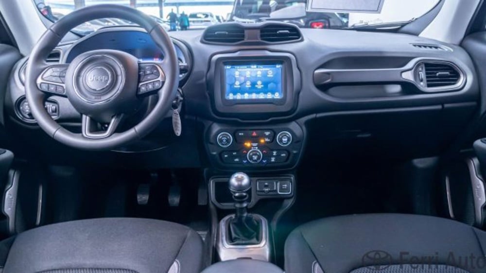 Jeep Renegade usata a Padova (13)