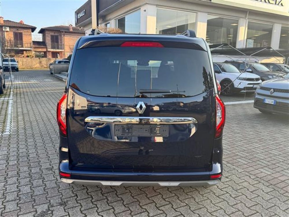 Renault Kangoo nuova a Pavia (7)