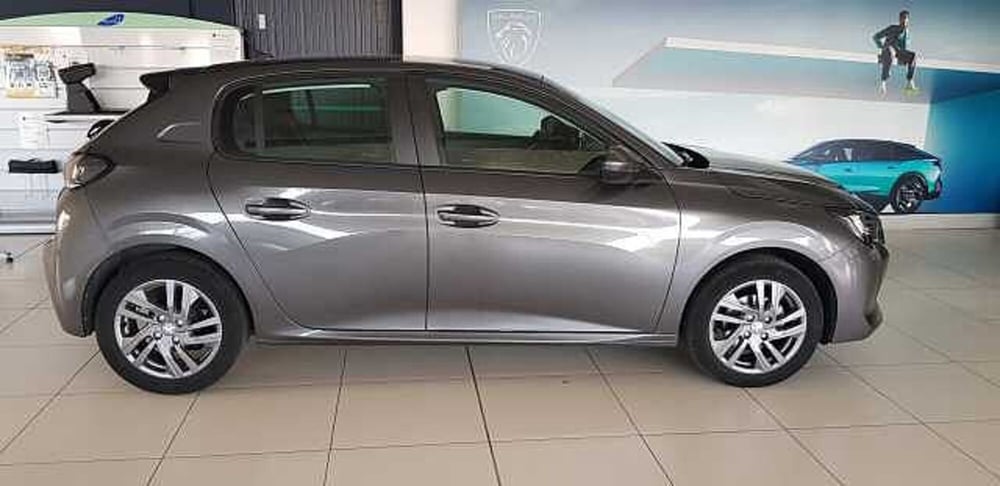 Peugeot 208 usata a Pordenone (8)