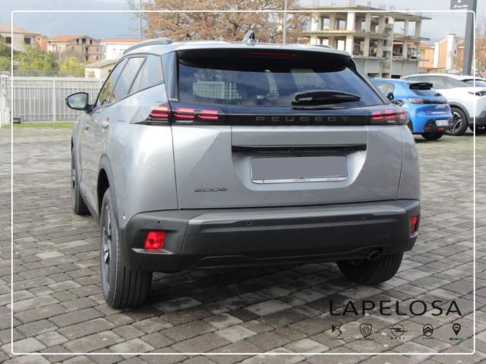 Peugeot 2008 nuova a Salerno (8)