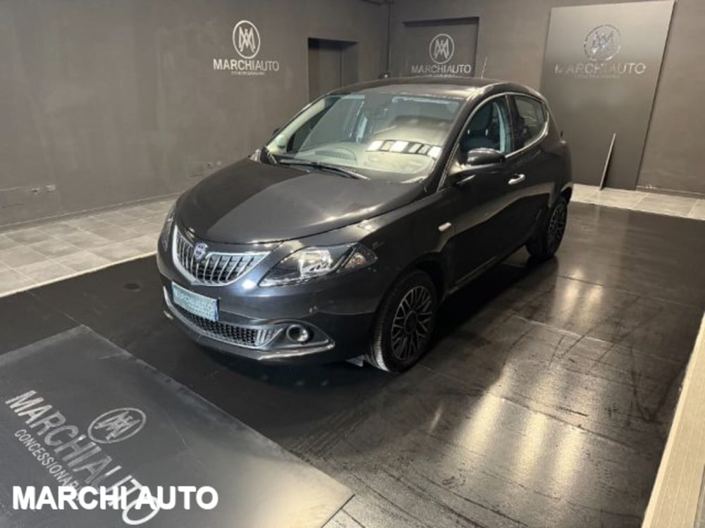 Lancia Ypsilon usata a Perugia