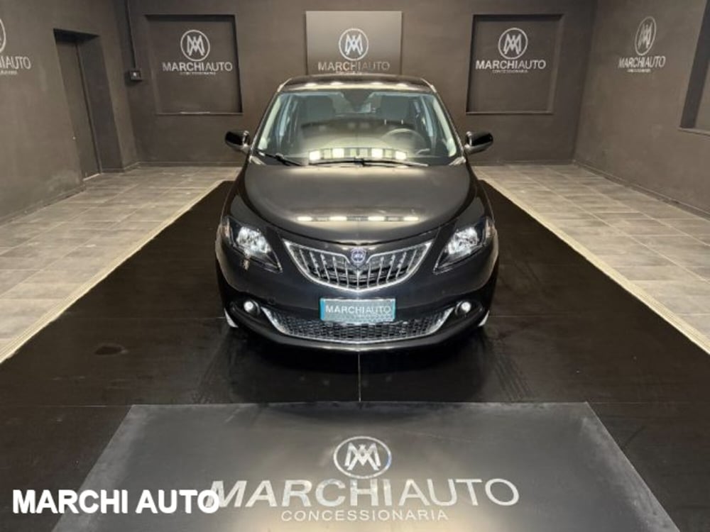 Lancia Ypsilon usata a Perugia (2)