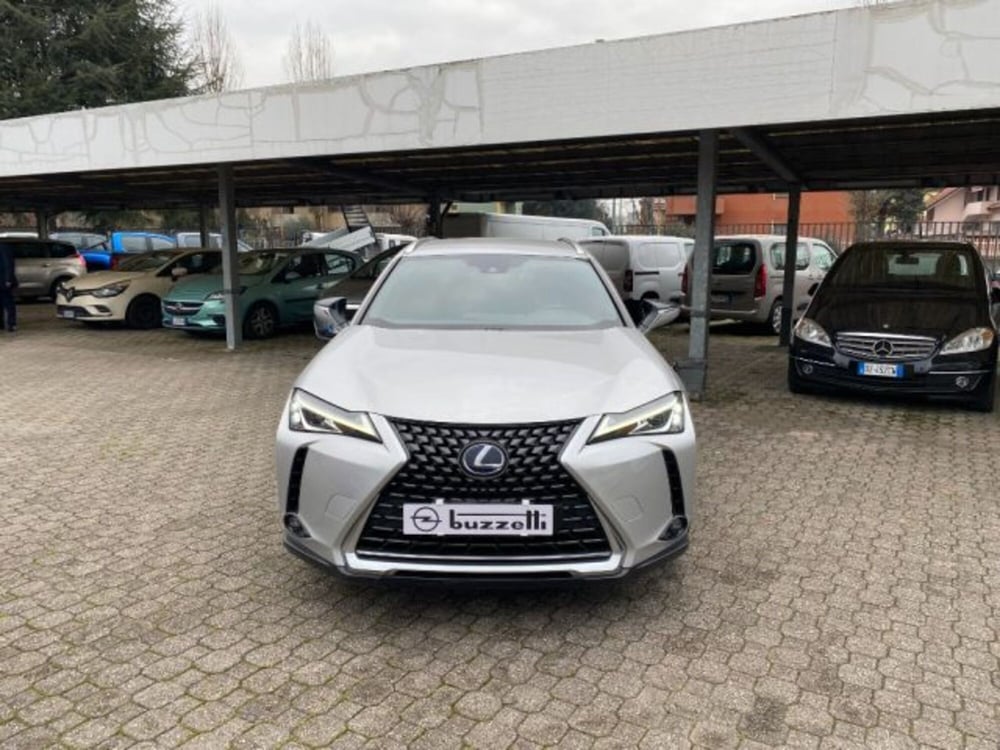 Lexus UX usata a Milano