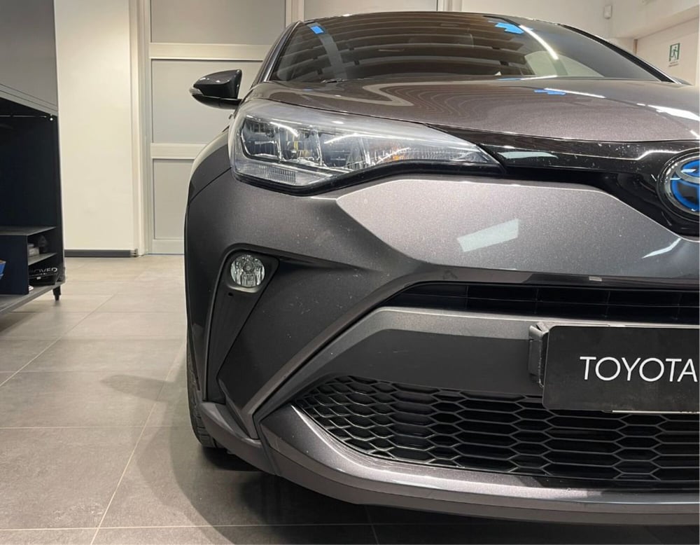 Toyota Toyota C-HR usata a Ferrara (16)