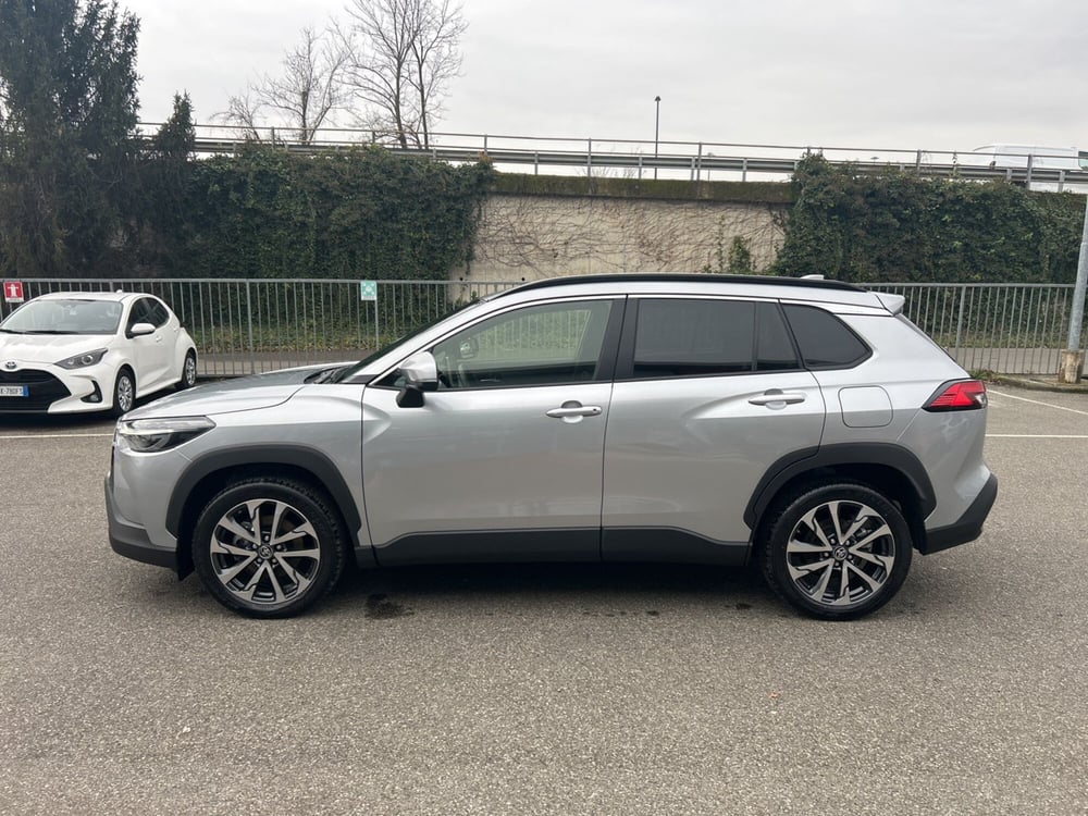 Toyota Corolla Cross Hybrid usata a Milano (3)