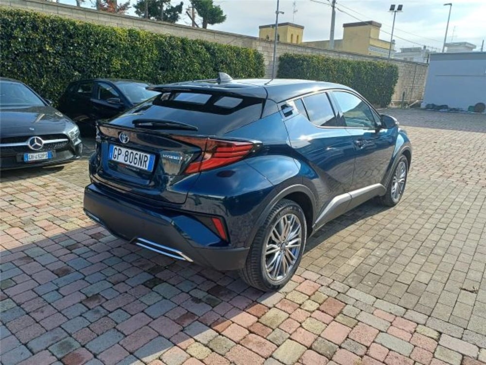 Toyota Toyota C-HR usata a Bari (6)