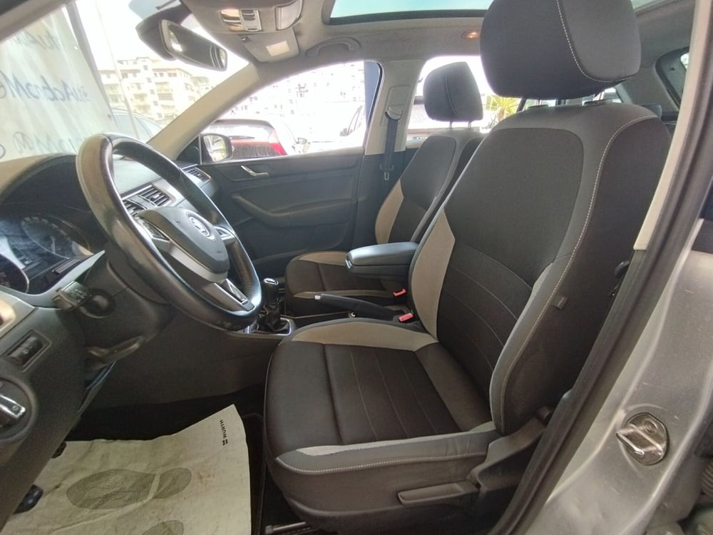 Skoda Rapid Spaceback nuova a Palermo (9)