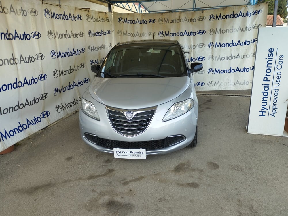 Lancia Ypsilon usata a Palermo (2)