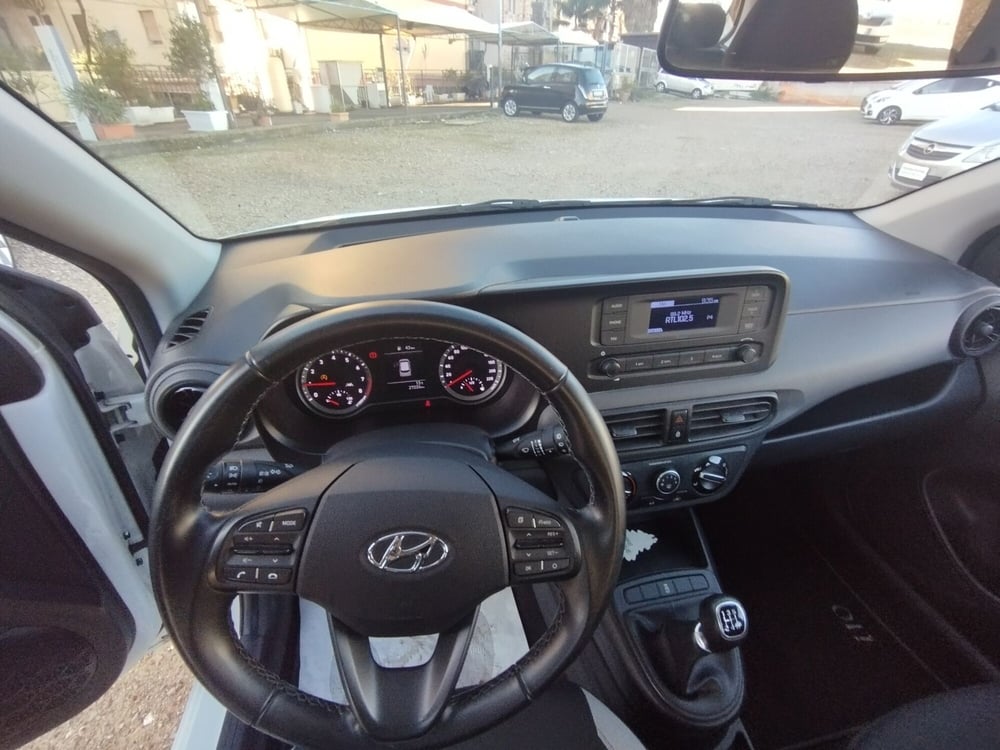 Hyundai i10 usata a Palermo (6)