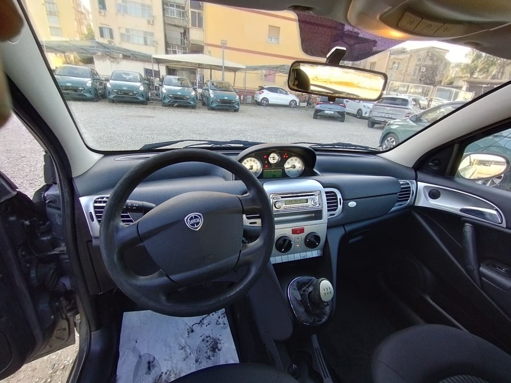 Lancia Ypsilon usata a Palermo (4)