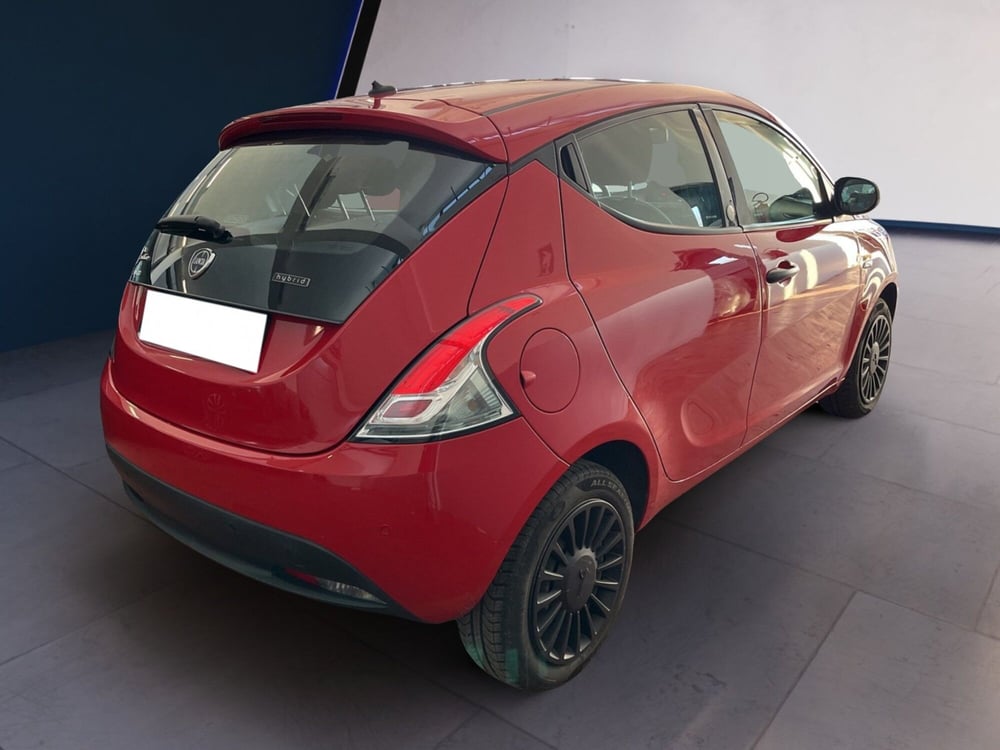 Lancia Ypsilon usata a Torino (4)