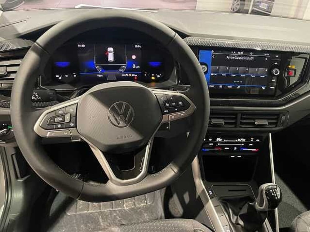 Volkswagen Polo nuova a Genova (11)