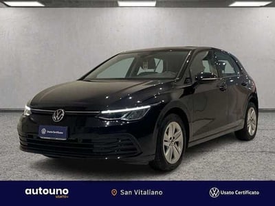 Volkswagen Golf 1.0 eTSI EVO DSG Life del 2021 usata a Pozzuoli