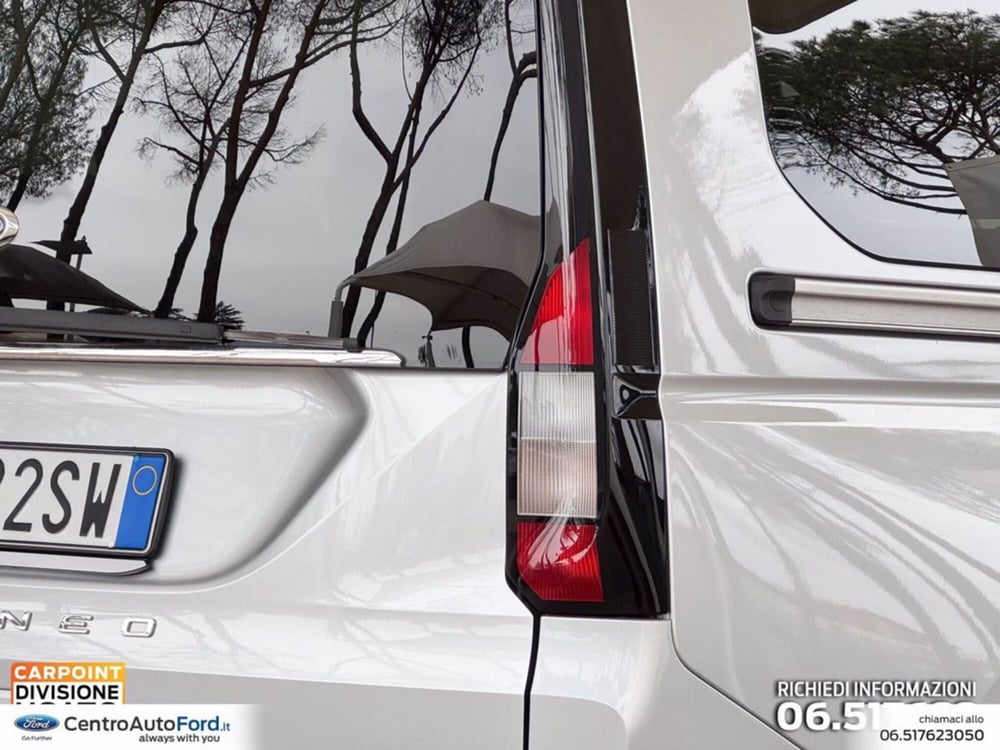 Ford Tourneo Connect usata a Roma (16)