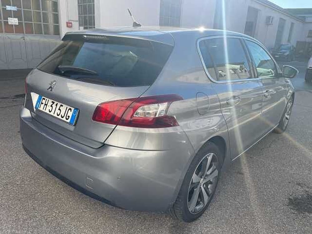 Peugeot 308 usata a Milano (4)