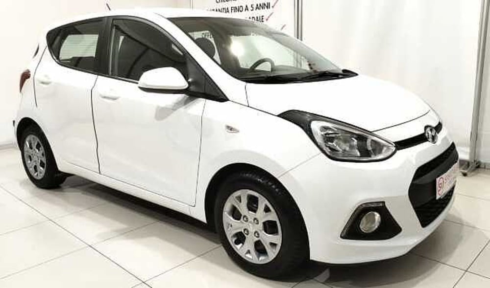 Hyundai i10 usata a Lecce (2)