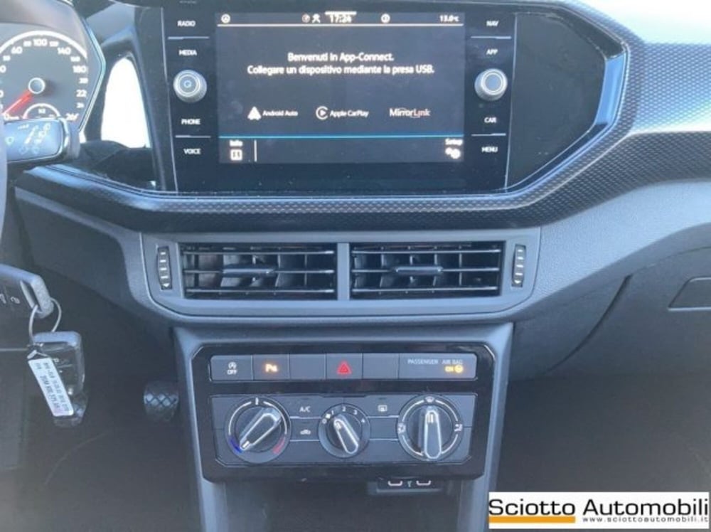 Volkswagen T-Cross usata a Messina (15)