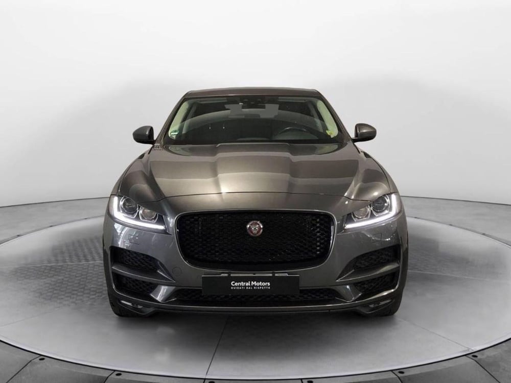 Jaguar F-Pace usata a Torino (2)