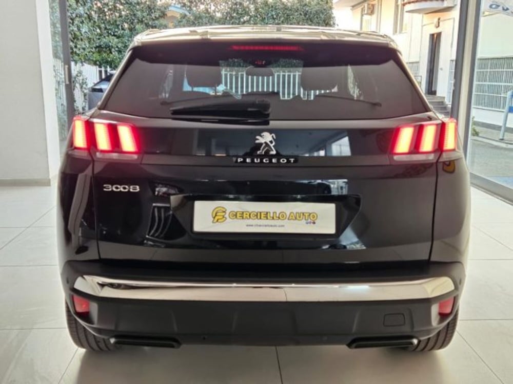 Peugeot 3008 usata a Napoli (4)