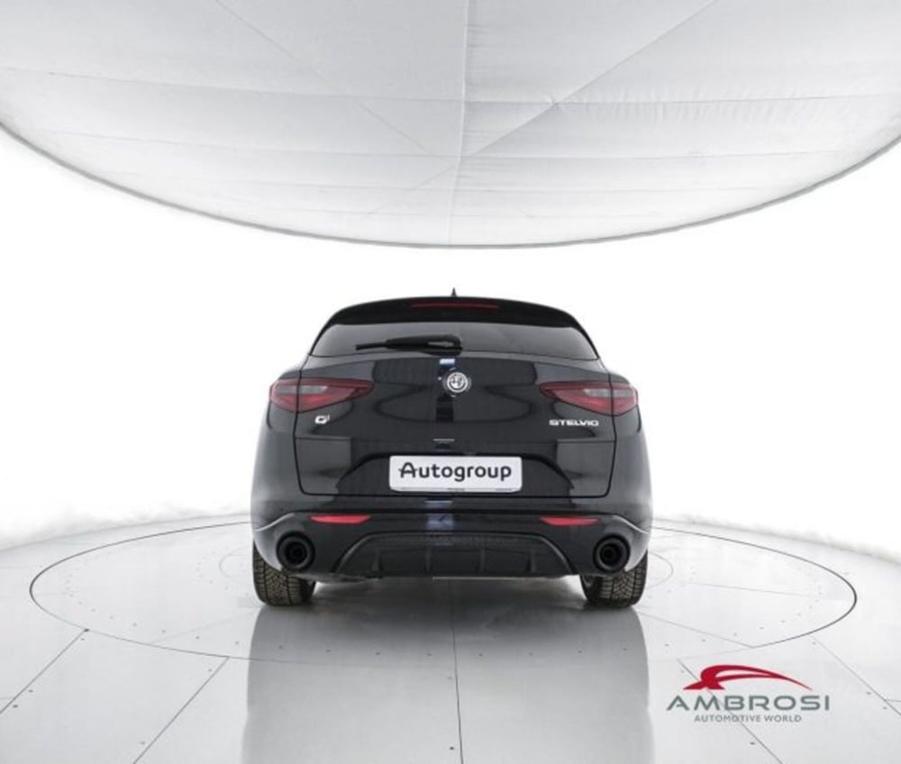 Alfa Romeo Stelvio usata a Perugia (6)