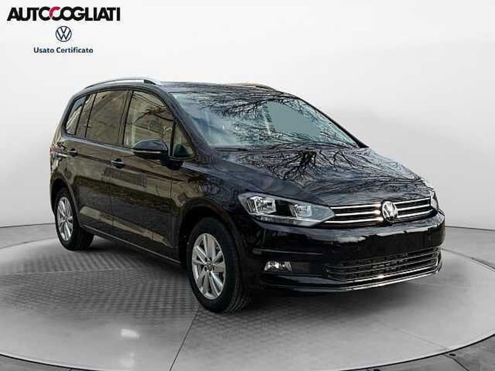 Volkswagen Touran nuova a Lecco (3)