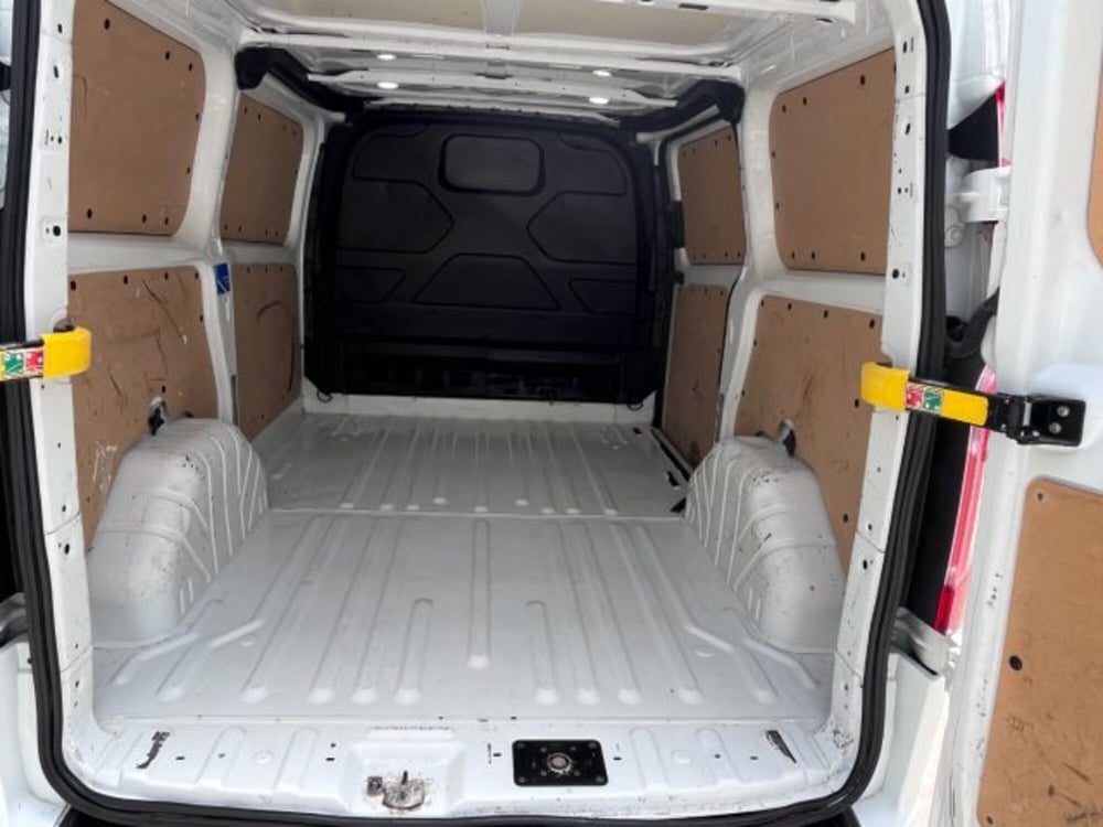 Ford Transit Custom Furgone usata a Oristano (10)