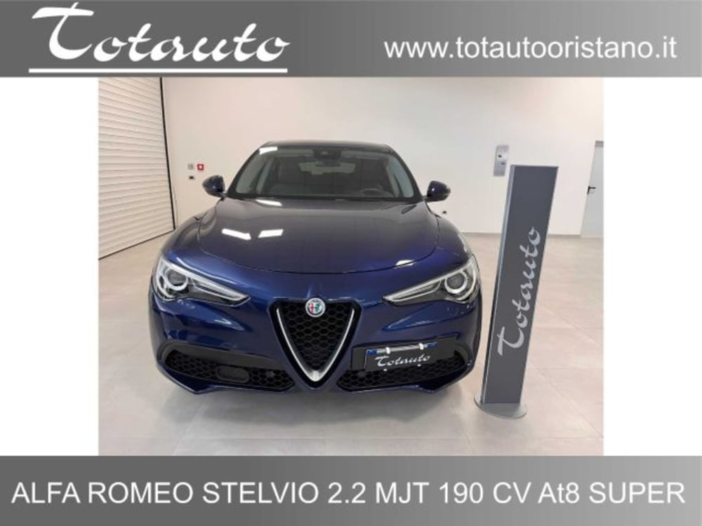 Alfa Romeo Stelvio usata a Oristano