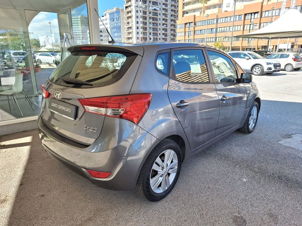 Hyundai ix20 usata a Bari (2)