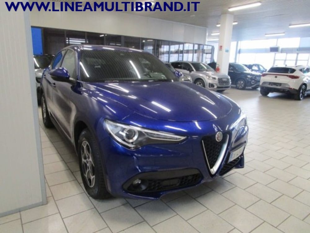 Alfa Romeo Stelvio usata a Piacenza (7)