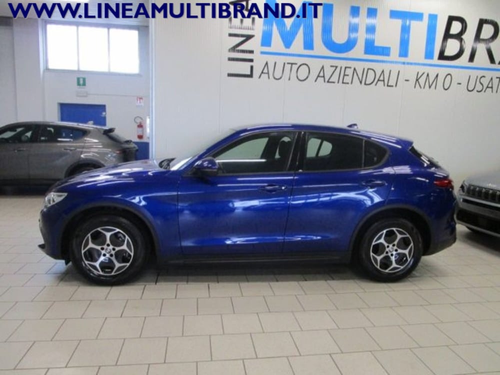 Alfa Romeo Stelvio usata a Piacenza (11)