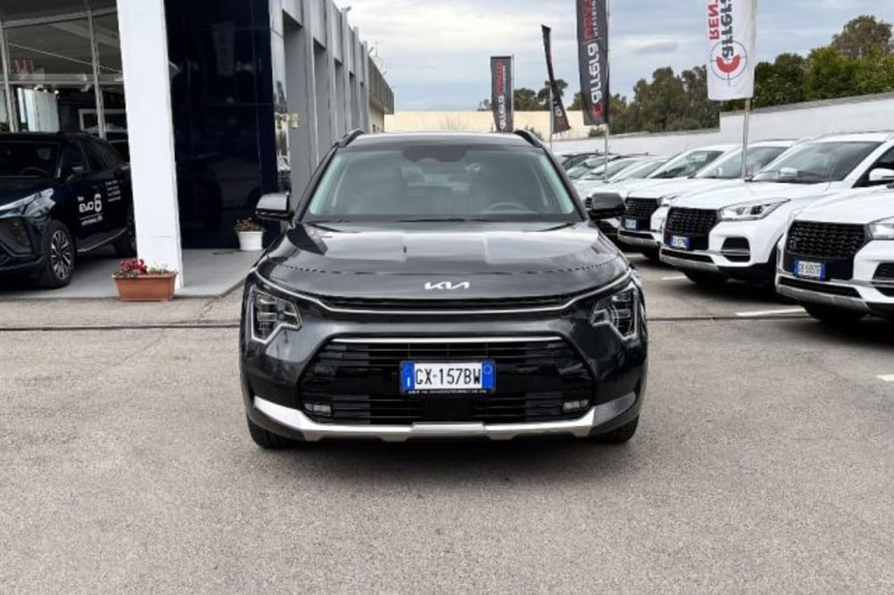 Kia Niro nuova a Latina (2)