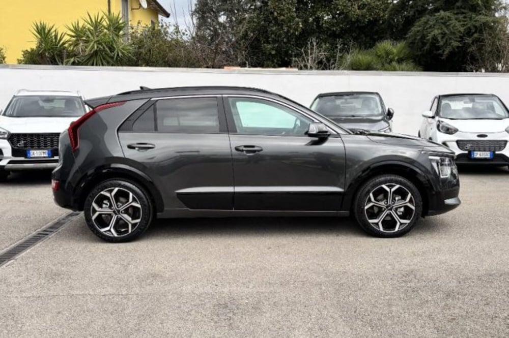 Kia Niro nuova a Latina (4)