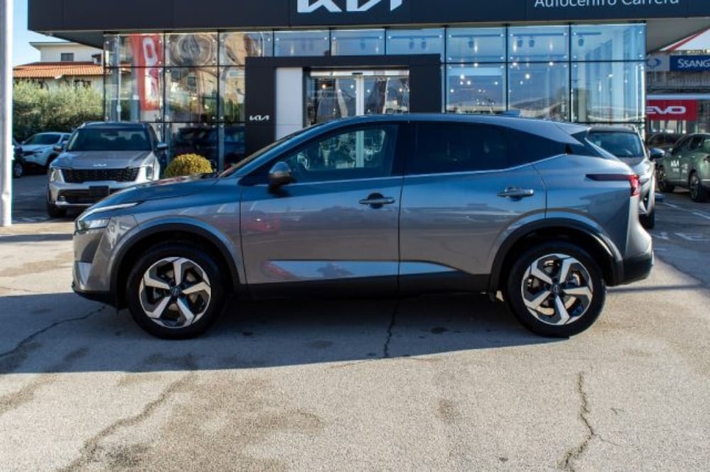 Nissan Qashqai usata a Latina (4)