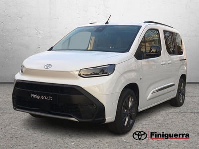 Toyota Proace City Verso City Verso 1.5D 130 CV S&amp;S Short D Luxury  nuova a Civate