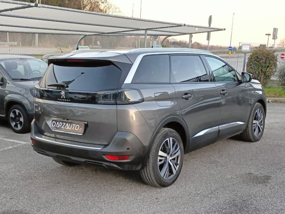 Peugeot 5008 nuova a Brescia (5)