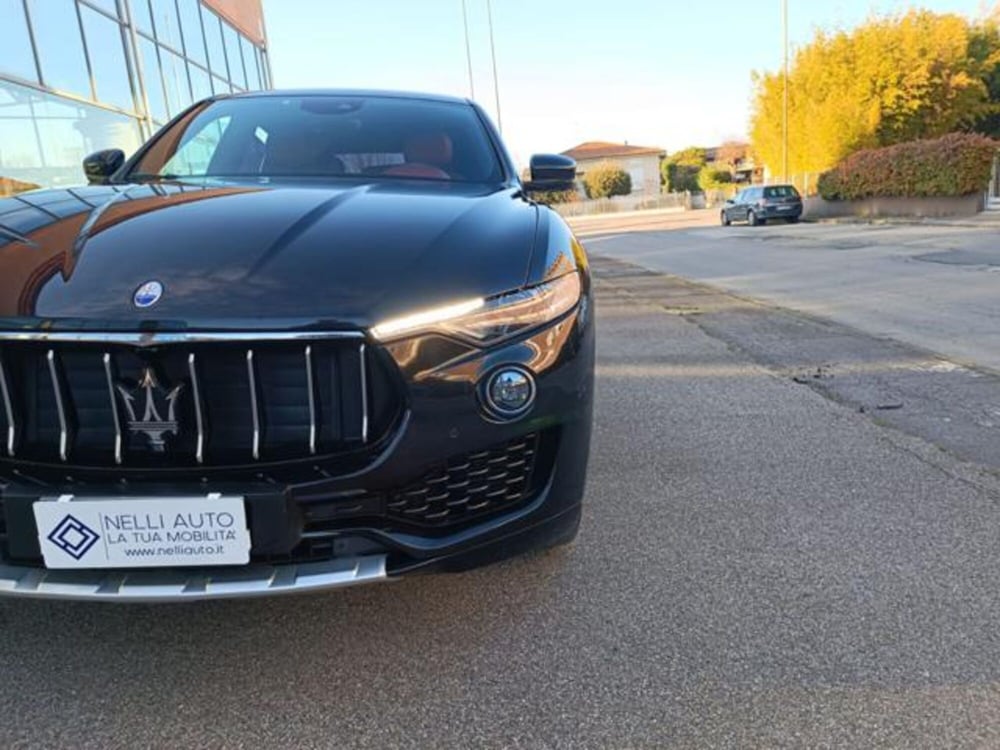 Maserati Levante usata a Pisa (11)