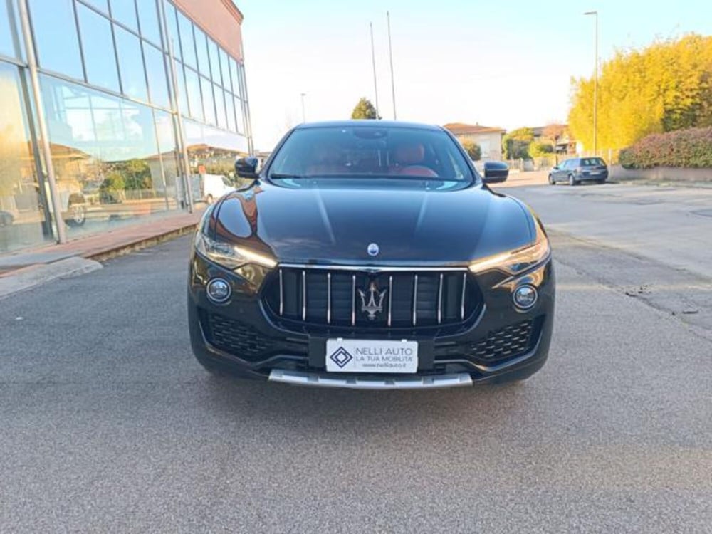 Maserati Levante usata a Pisa (17)