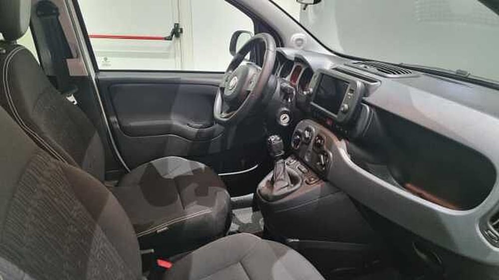 Fiat Panda Cross usata a Milano (9)