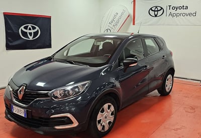 Renault Captur TCe 12V 90 CV Life  del 2019 usata a Messina