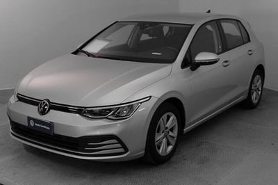 Volkswagen Golf 2.0 TDI SCR Life del 2021 usata a Paruzzaro