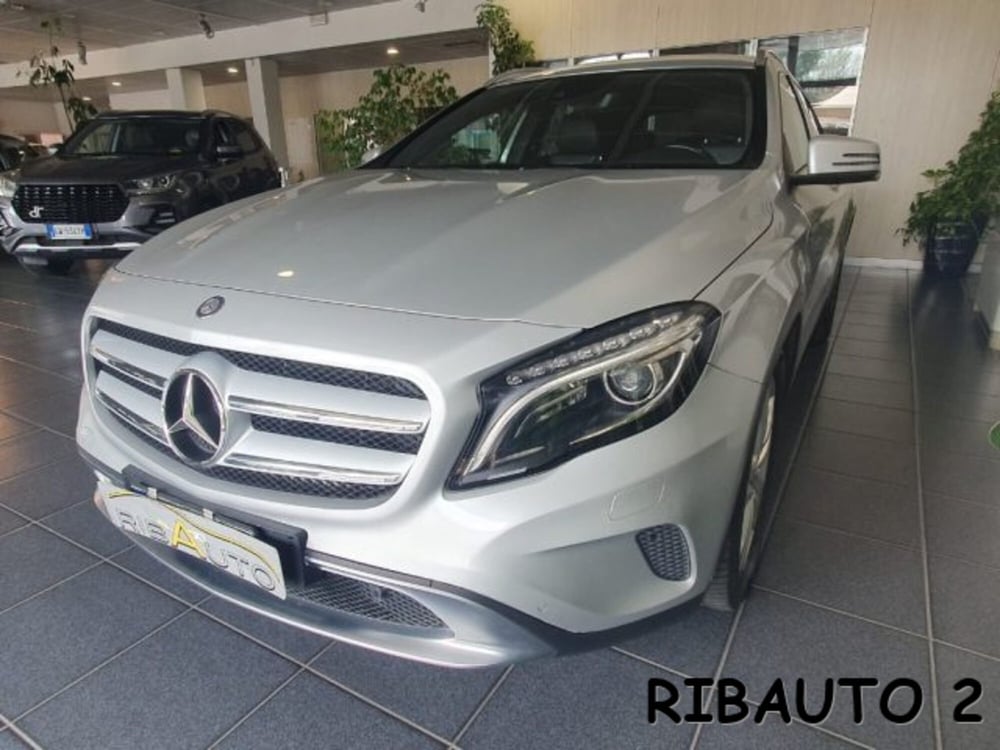 Mercedes-Benz GLA SUV usata a Cuneo (13)