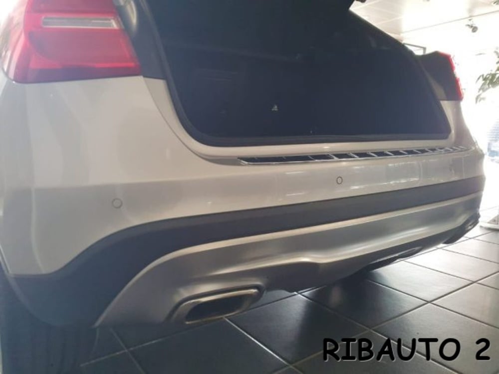 Mercedes-Benz GLA SUV usata a Cuneo (17)