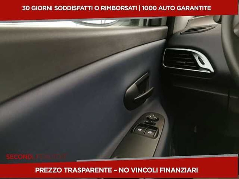 Lancia Ypsilon nuova a Chieti (18)