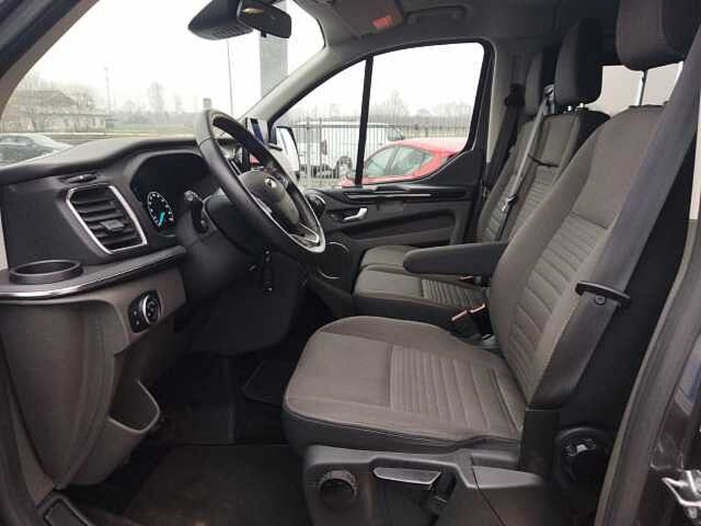 Ford Tourneo Custom usata a Torino (15)