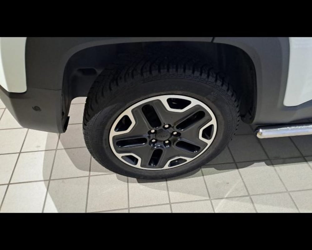 Jeep Renegade usata a Aosta (19)