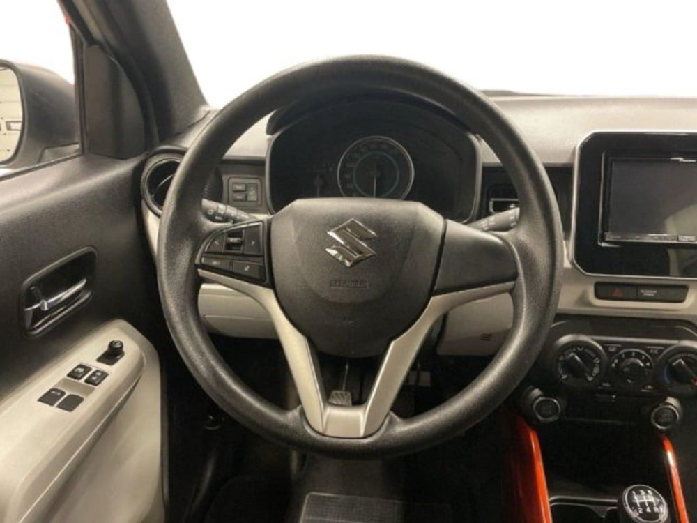 Suzuki Ignis usata a Vercelli (9)