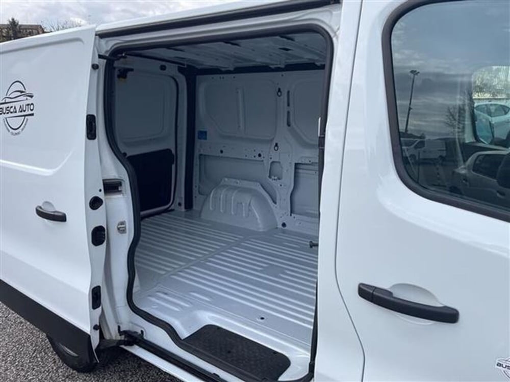 Renault Trafic Furgone nuova a Roma (4)