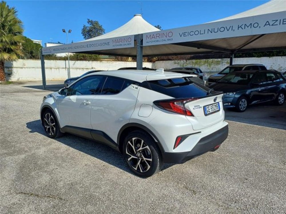 Toyota Toyota C-HR usata a Bari (4)