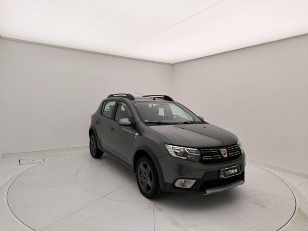 Dacia Sandero usata a Pavia (7)